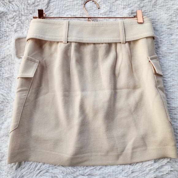 Express NWT Super High Rise Belted Cargo Mini Skirt - Picture 9 of 10